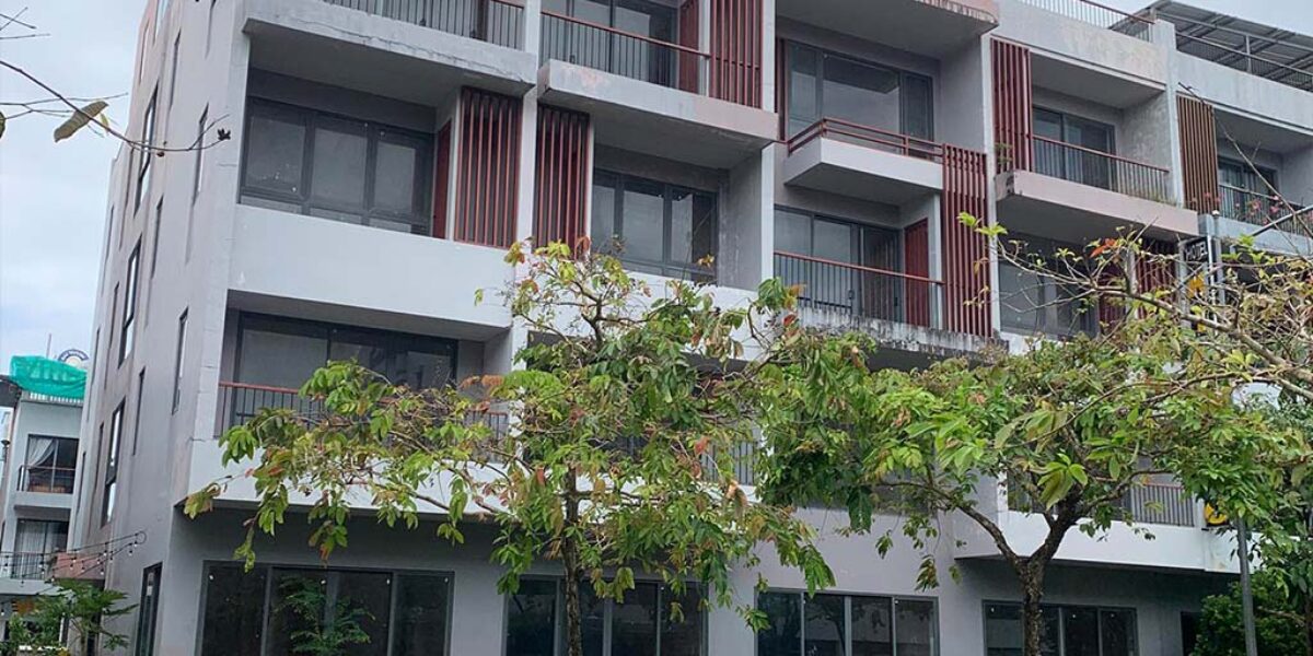 Cho Thuê 3 Căn Góc Shophouse Sonasea Bãi Trường Sát Chợ Đêm Diện Tích Lớn